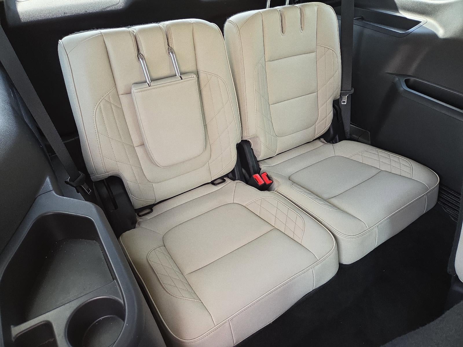 2016 Ford Explorer 4WD 4dr Platinum