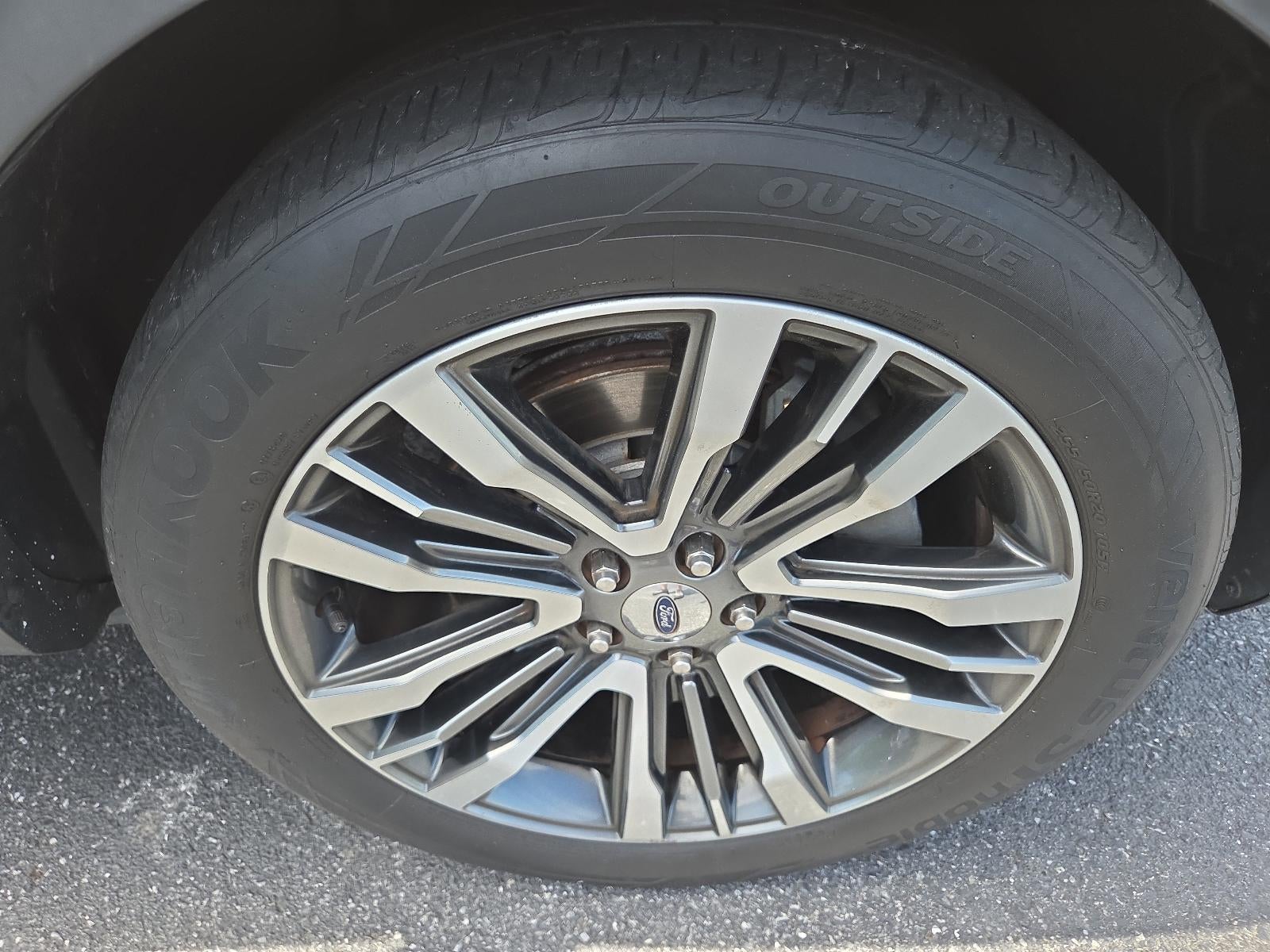 2016 Ford Explorer 4WD 4dr Platinum