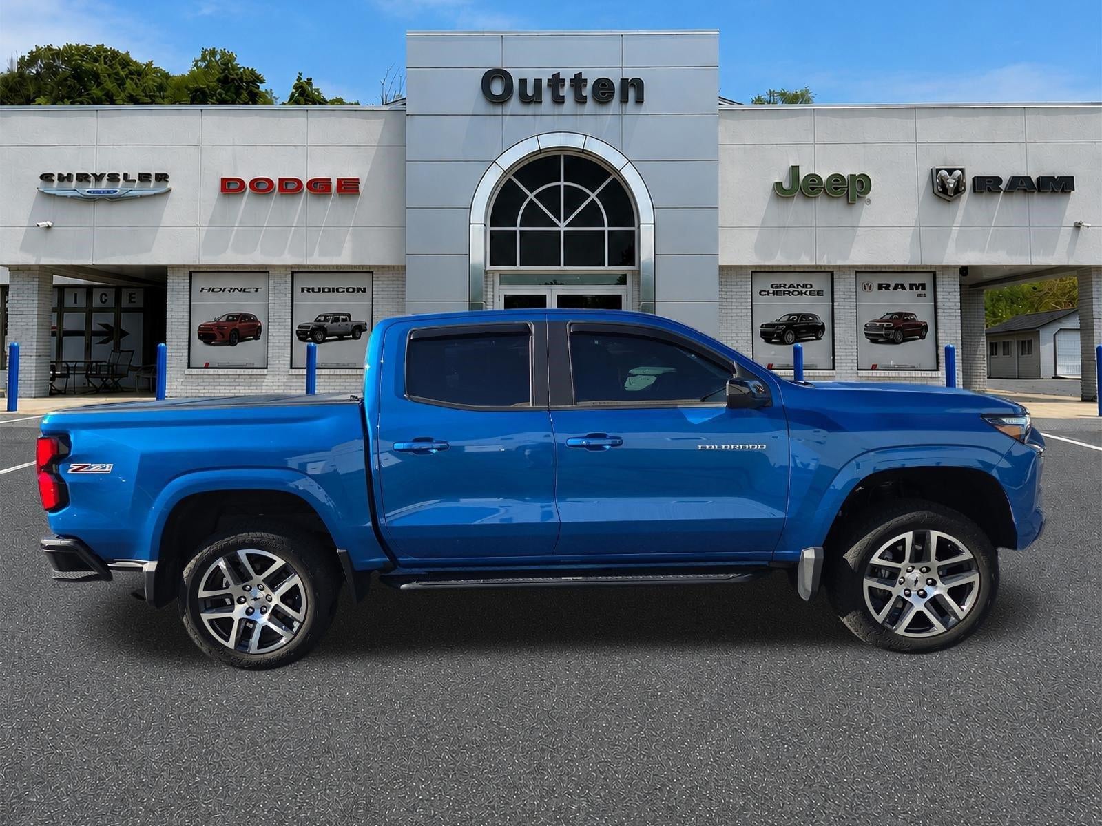 2023 Chevrolet Colorado Crew Cab Short Box 4-Wheel Drive Z71