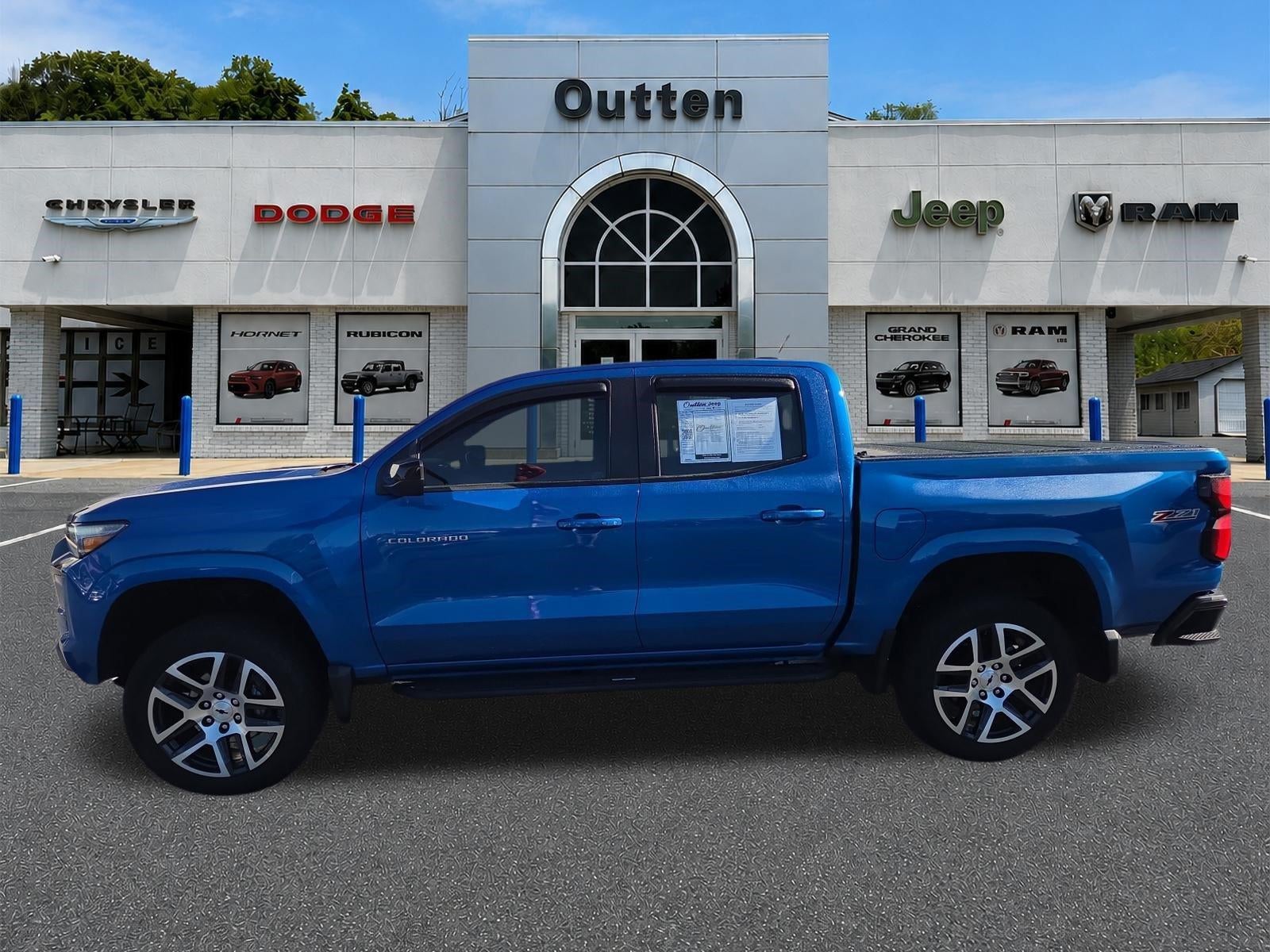 2023 Chevrolet Colorado Crew Cab Short Box 4-Wheel Drive Z71