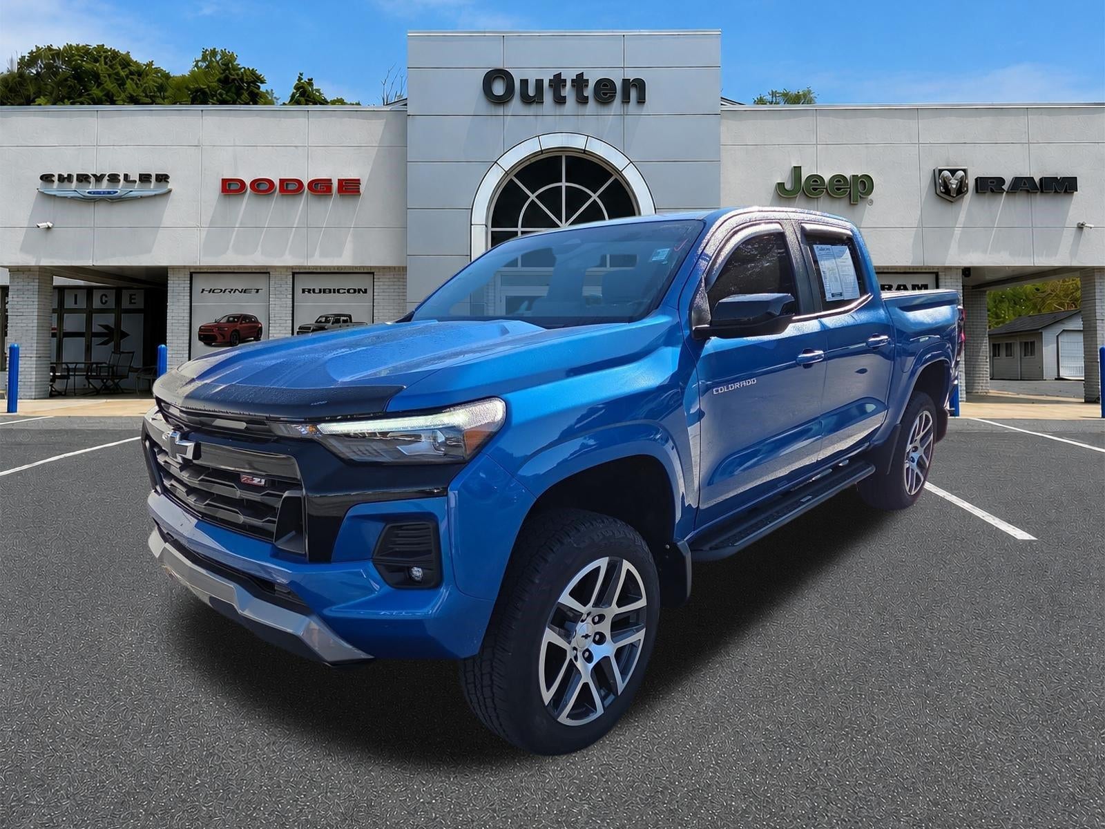 2023 Chevrolet Colorado Crew Cab Short Box 4-Wheel Drive Z71