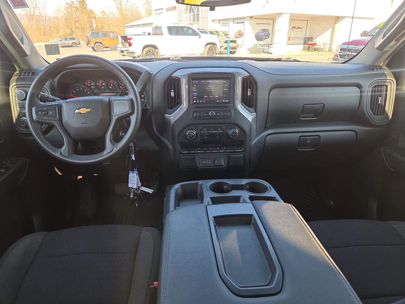 2022 Chevrolet Silverado 1500 LTD Crew Cab Short Box 4-Wheel Drive Custom