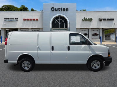 2023 Chevrolet Express Cargo Van 2500 Regular Wheelbase Rear-Wheel Drive