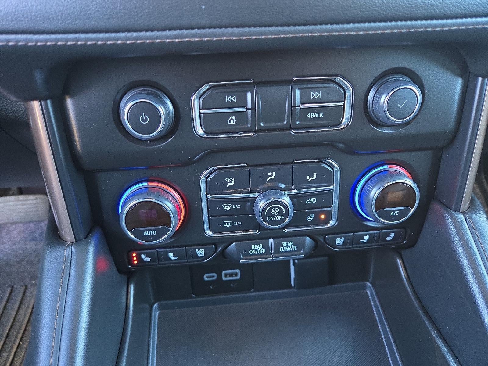 2024 Chevrolet Suburban 4WD High Country