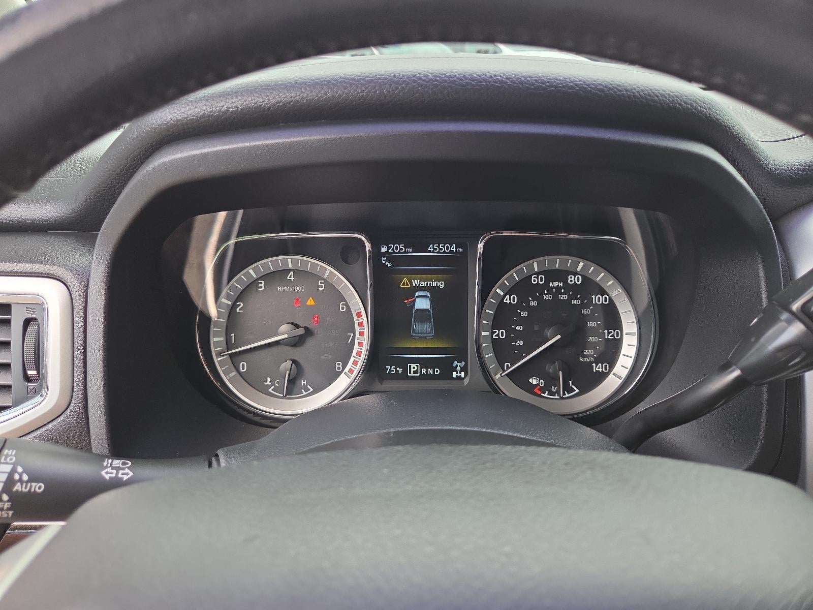 2018 Nissan Titan 4x4 Crew Cab SV