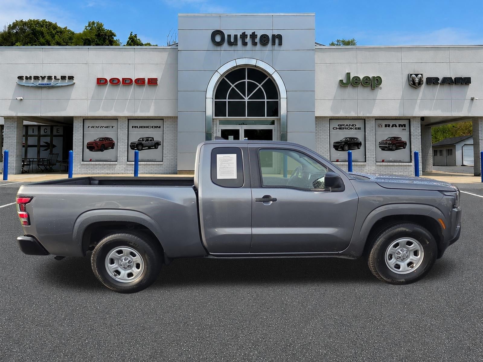 2022 Nissan Frontier King Cab 4x2 S Auto
