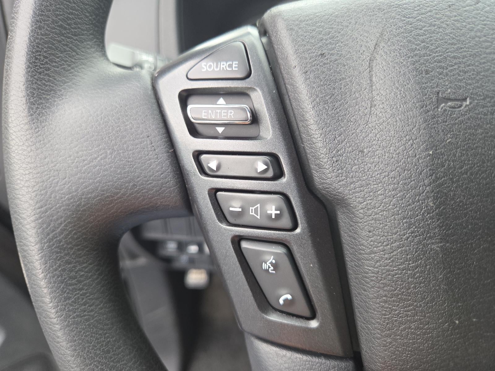 2022 Nissan Frontier Crew Cab 4x4 SV Auto