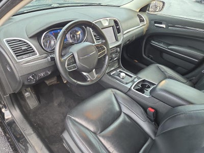 2022 Chrysler 300 Touring L AWD
