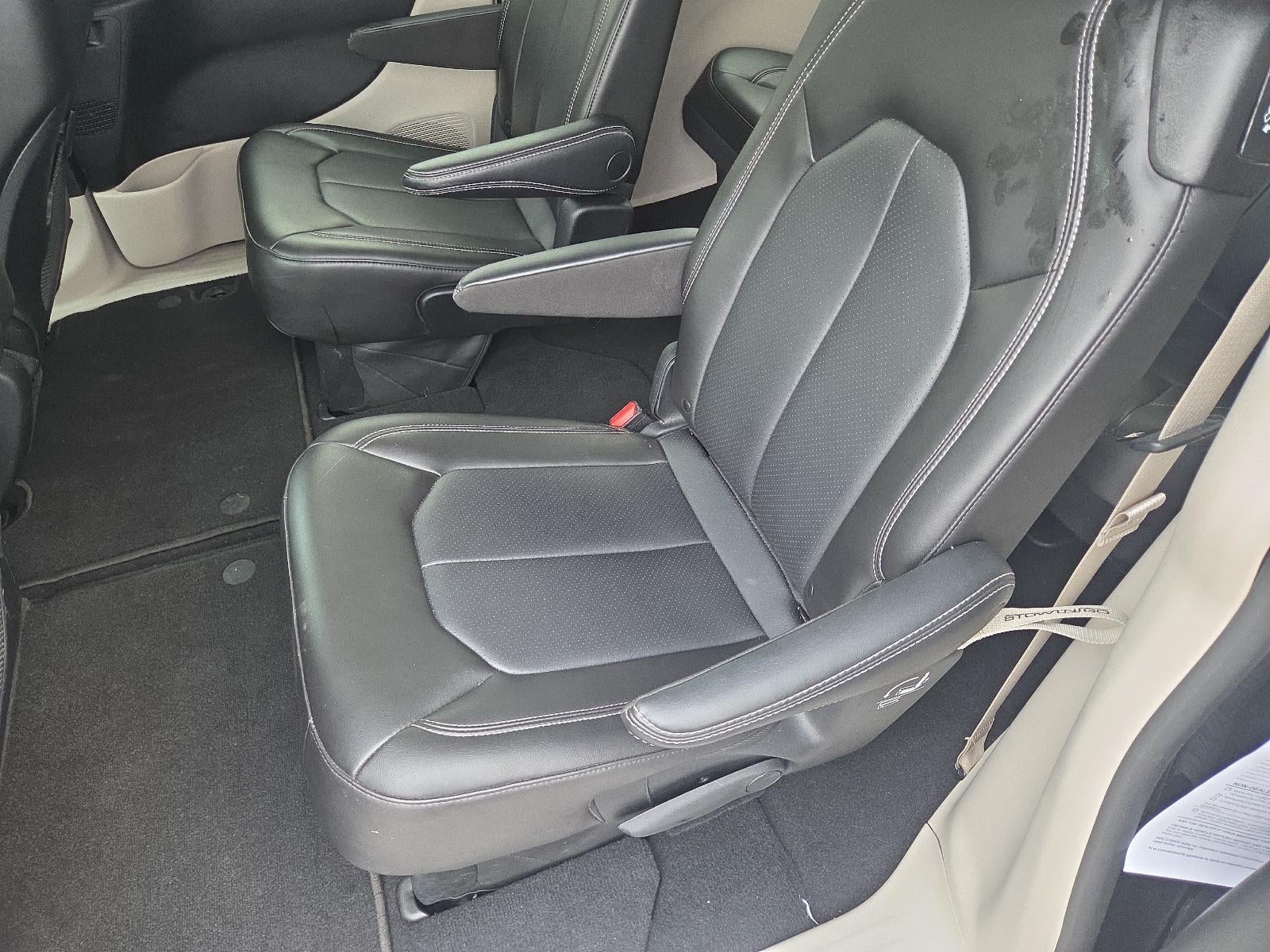 2023 Chrysler Pacifica Touring L FWD