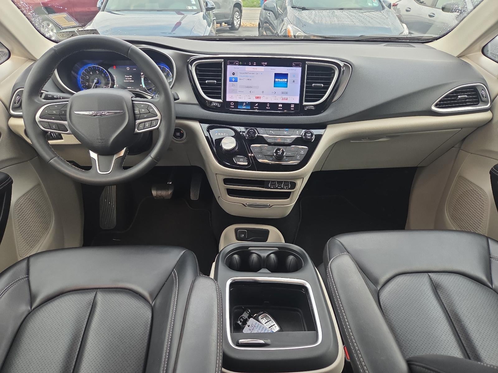 2023 Chrysler Pacifica Touring L FWD