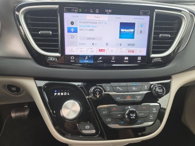 2023 Chrysler Pacifica Touring L FWD