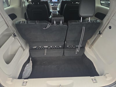 2023 Chrysler Pacifica Touring L FWD