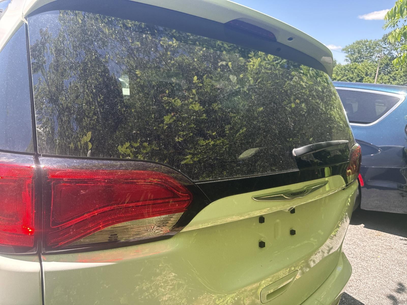 2022 Chrysler Voyager LX FWD