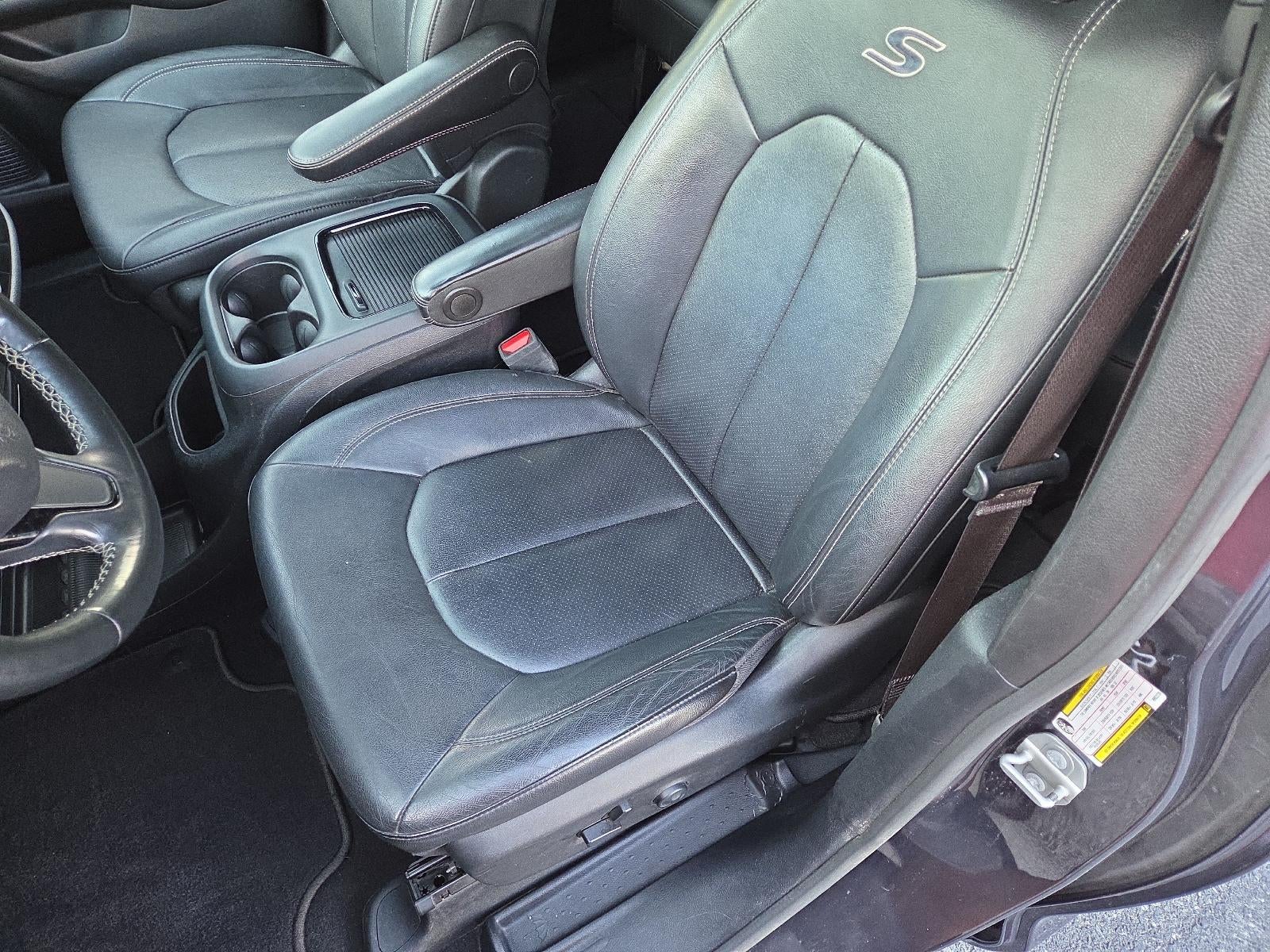 2021 Chrysler Pacifica Touring L AWD