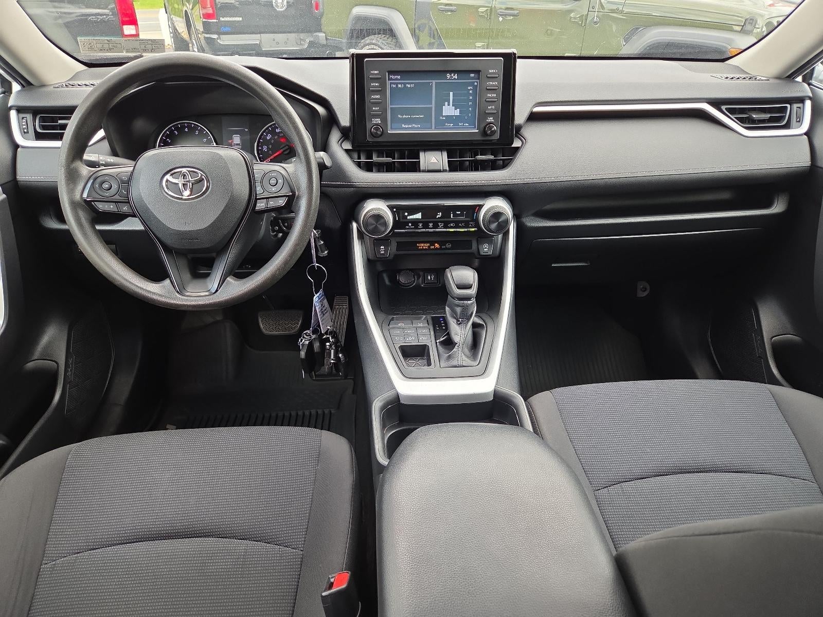 2019 Toyota RAV4 LE AWD (Natl)