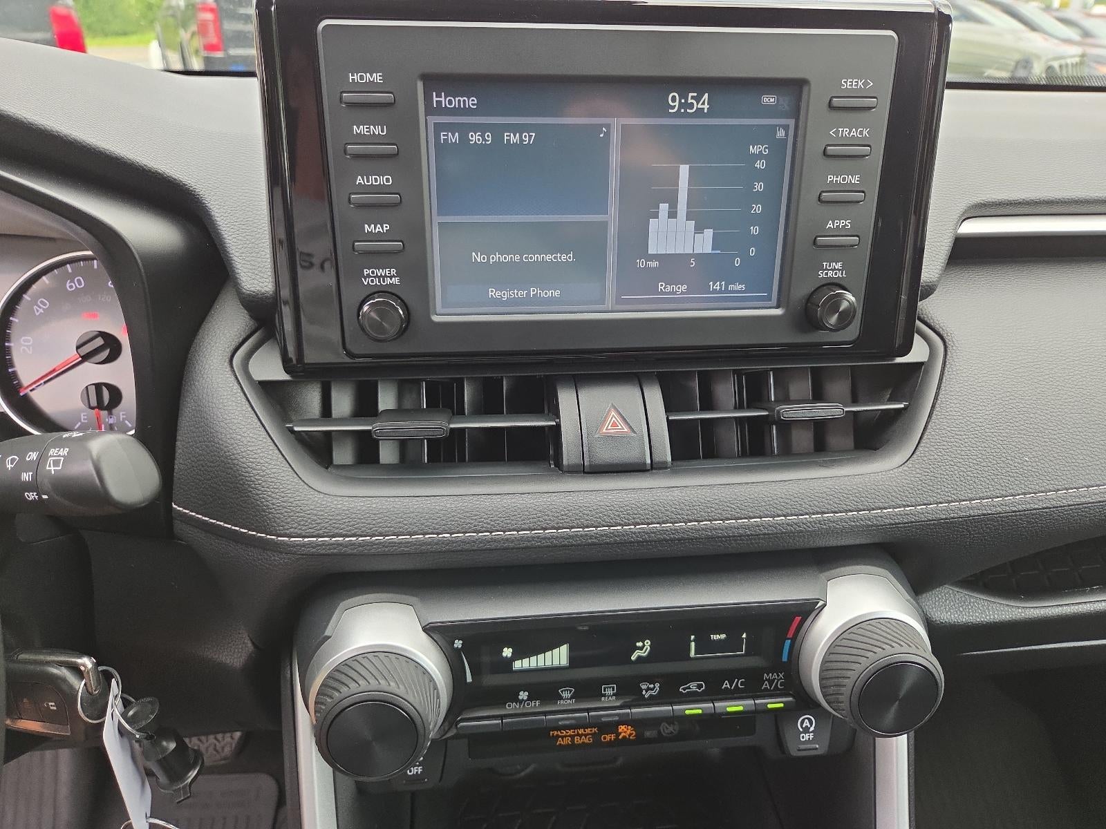 2019 Toyota RAV4 LE AWD (Natl)