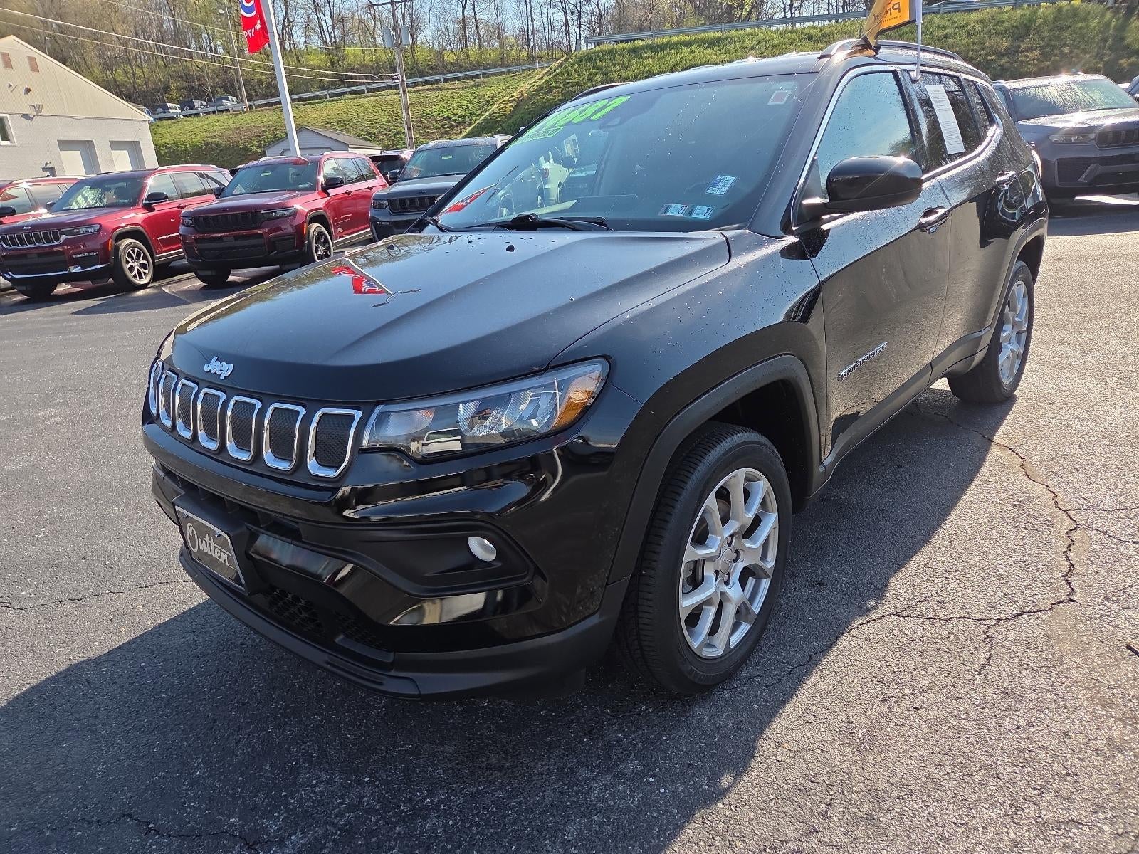 2022 Jeep Compass Latitude Lux
