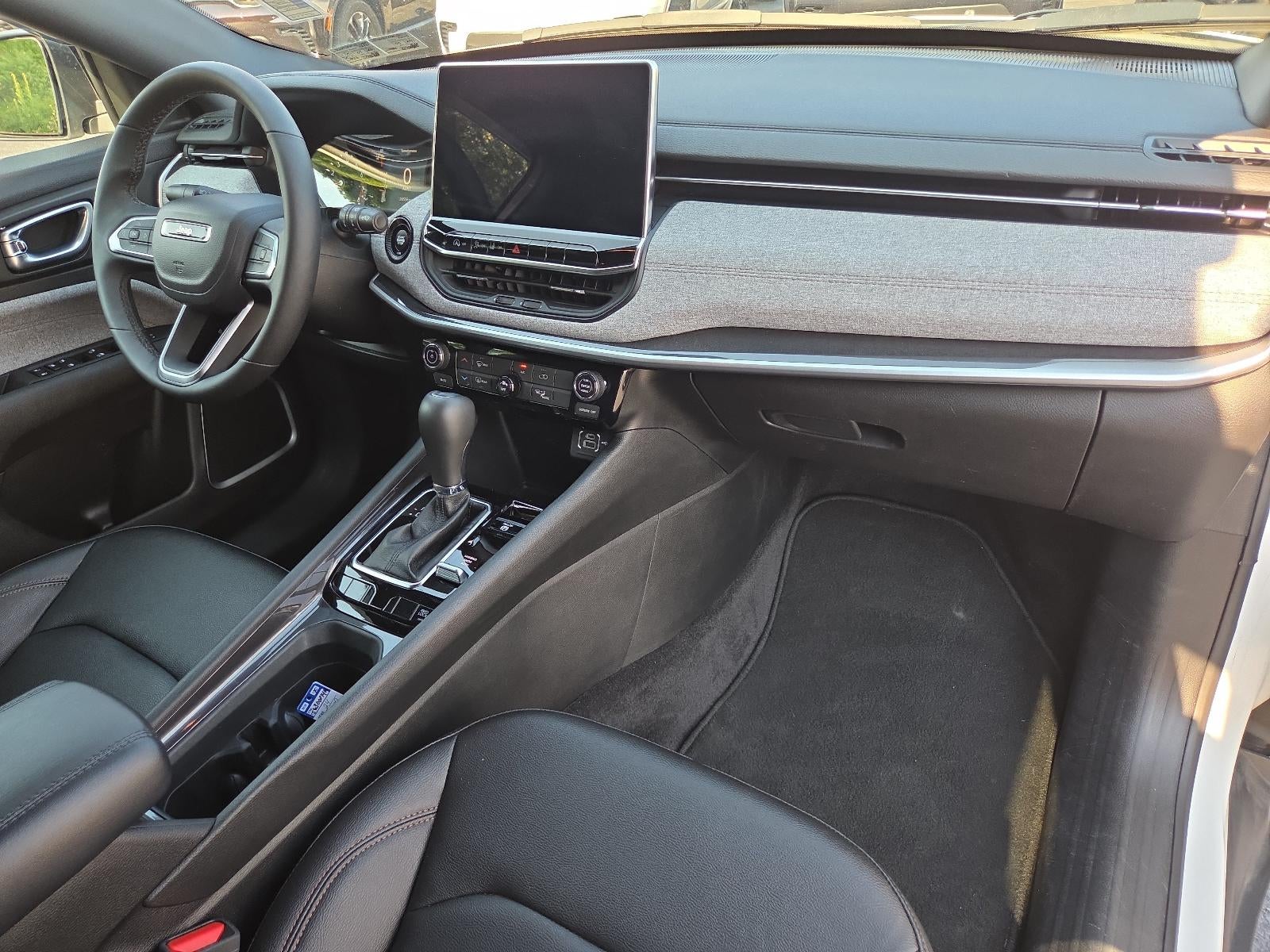 2024 Jeep Compass Latitude Lux 4x4