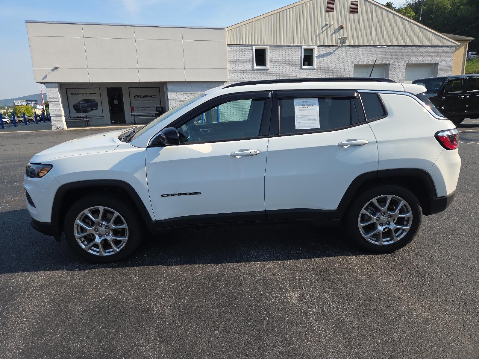 2024 Jeep Compass Latitude Lux 4x4