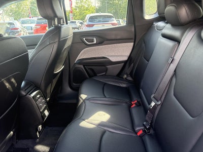 2024 Jeep Compass Latitude Lux 4x4