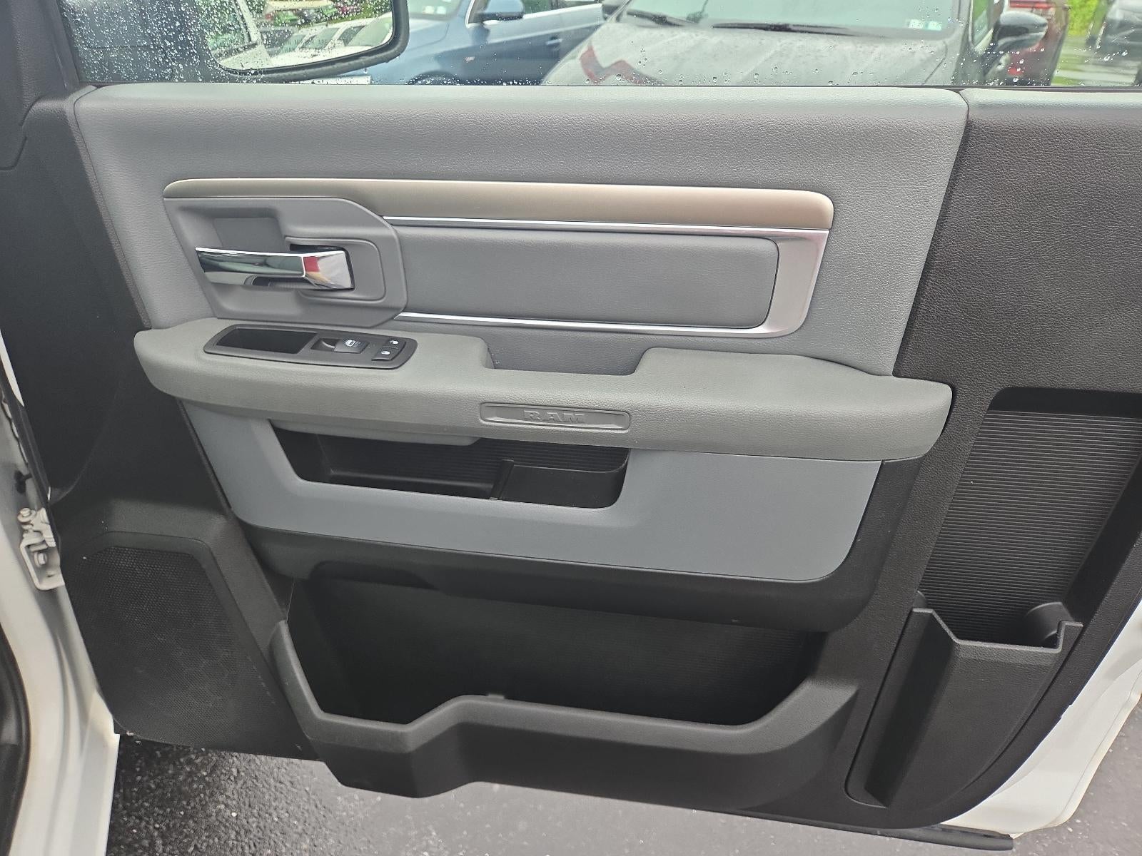 2019 RAM 1500 Classic Tradesman 4x2 Reg Cab 8' Box