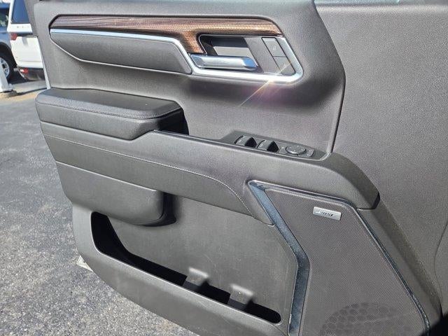 2023 Chevrolet Silverado 1500 Crew Cab Standard Box 4-Wheel Drive LT Trail Boss