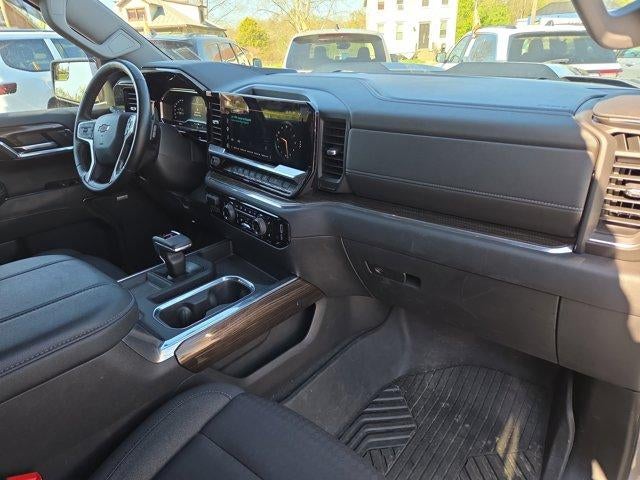 2023 Chevrolet Silverado 1500 Crew Cab Standard Box 4-Wheel Drive LT Trail Boss