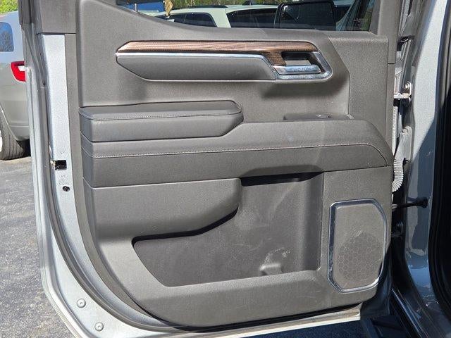 2023 Chevrolet Silverado 1500 Crew Cab Standard Box 4-Wheel Drive LT Trail Boss