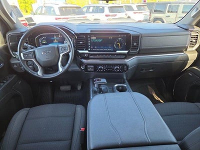 2023 Chevrolet Silverado 1500 Crew Cab Standard Box 4-Wheel Drive LT Trail Boss