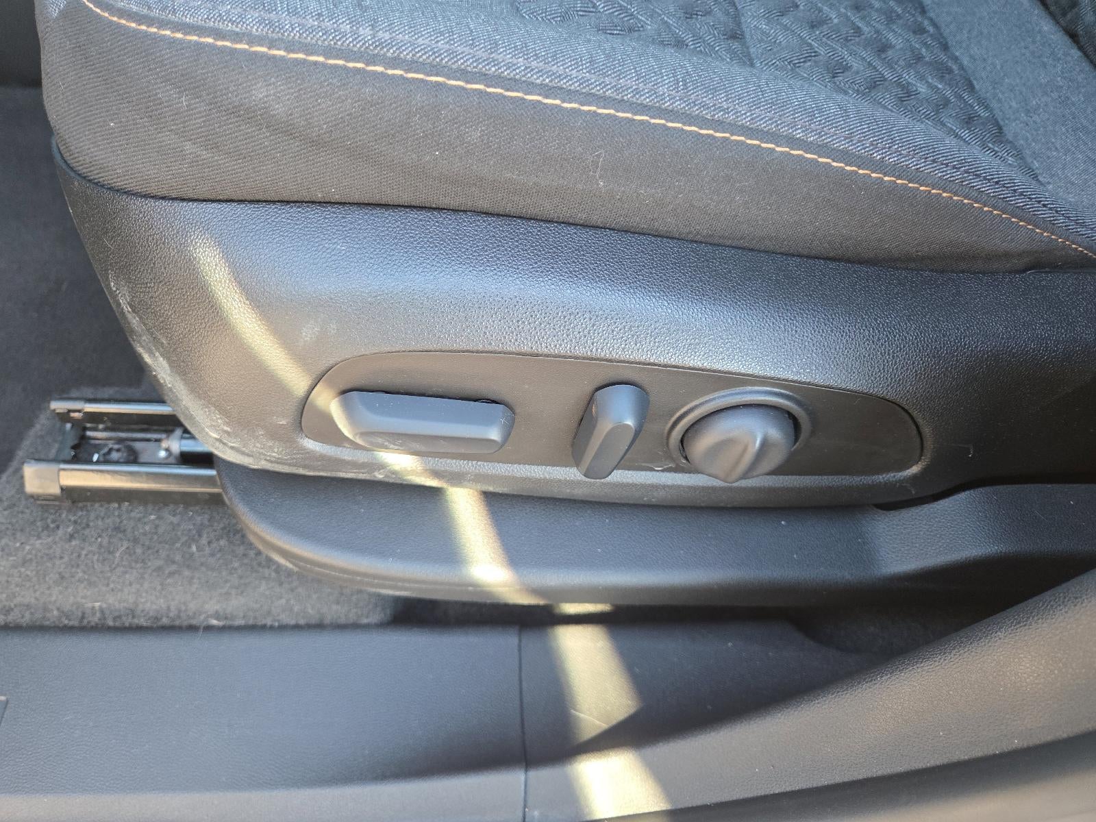 2023 Chevrolet Equinox AWD 4dr LT w/2FL