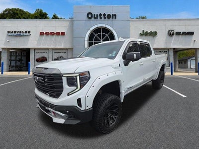 2023 GMC Sierra 1500 Crew Cab Short Box 4-Wheel Drive AT4