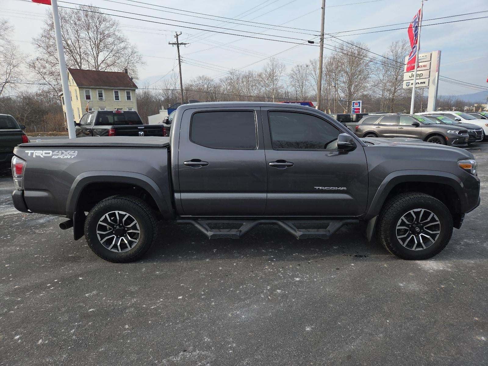 2021 Toyota Tacoma 4WD 4WD TRD Sport Double Cab 5' Bed V6 AT (Natl)