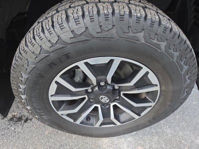 2021 Toyota Tacoma 4WD 4WD TRD Sport Double Cab 5' Bed V6 AT (Natl)