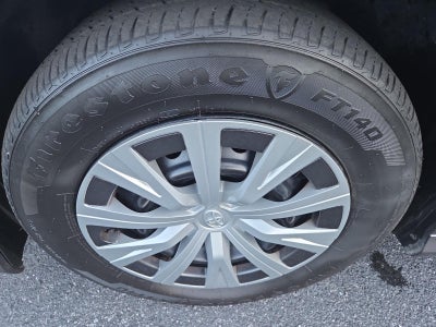 2022 Toyota Camry Hybrid LE CVT (Natl)