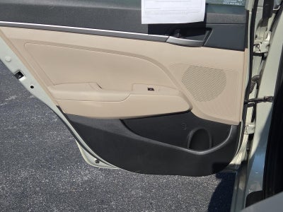 2018 Hyundai ELANTRA SEL 2.0L Auto