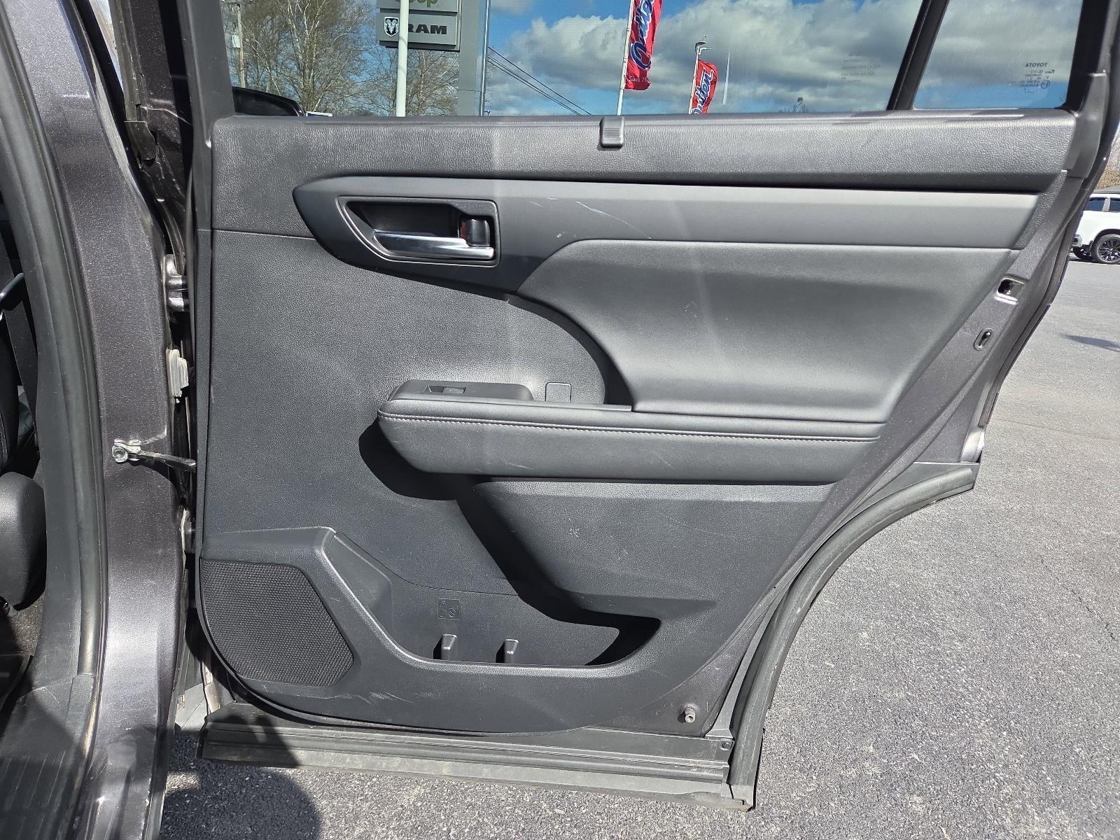 2023 Toyota Highlander XSE AWD (Natl)