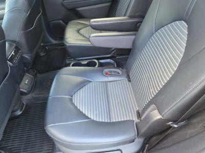 2023 Toyota Highlander XSE AWD (Natl)