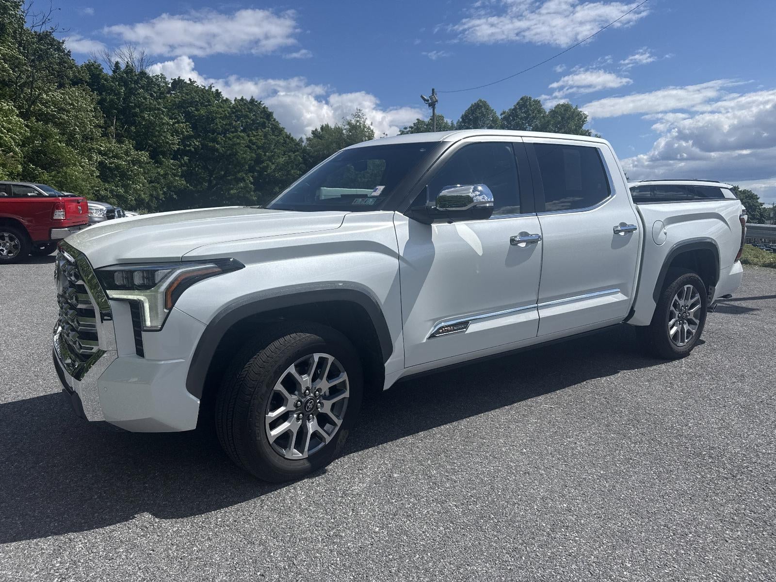 2026 Toyota Tundra 4WD 4WD 1794 Edition CrewMax 5.5' Bed (Natl)