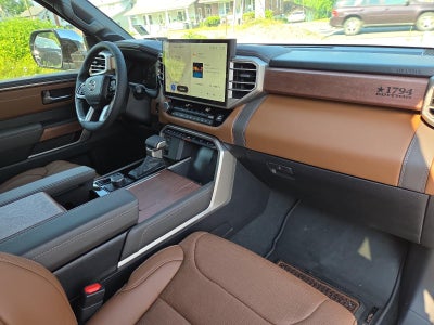 2026 Toyota Tundra 4WD 4WD 1794 Edition CrewMax 5.5' Bed (Natl)