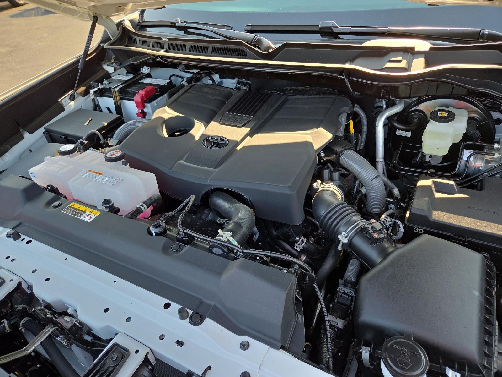 2026 Toyota Tundra 4WD 4WD 1794 Edition CrewMax 5.5' Bed (Natl)