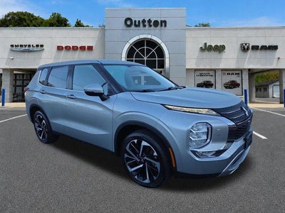 2023 Mitsubishi Outlander SE S-AWC