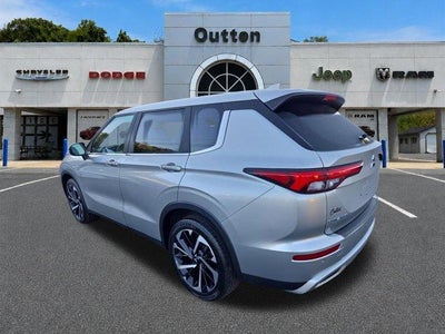 2023 Mitsubishi Outlander SE S-AWC