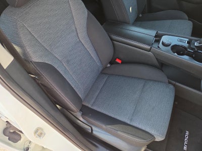 2021 Nissan Rogue AWD SV