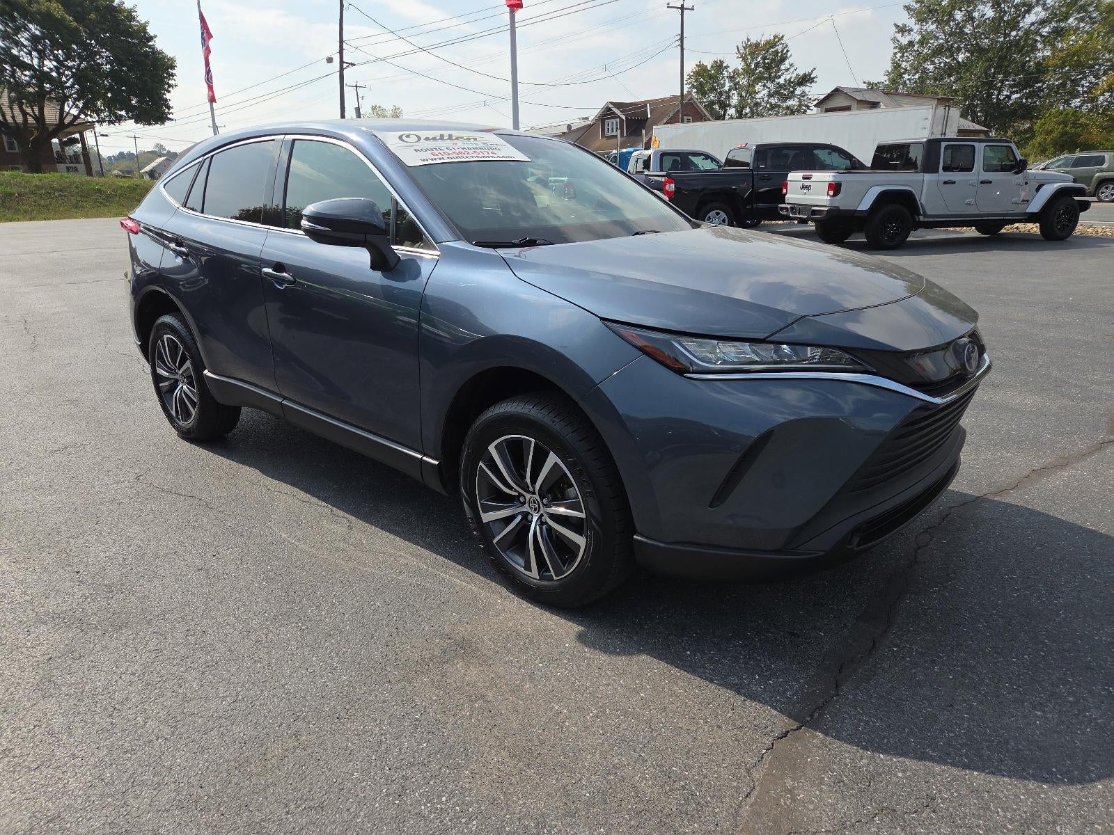 2022 Toyota Venza LE AWD (GS)