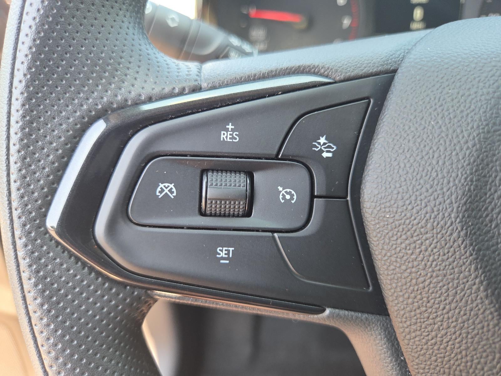 2025 Chevrolet Trax FWD 4dr LS