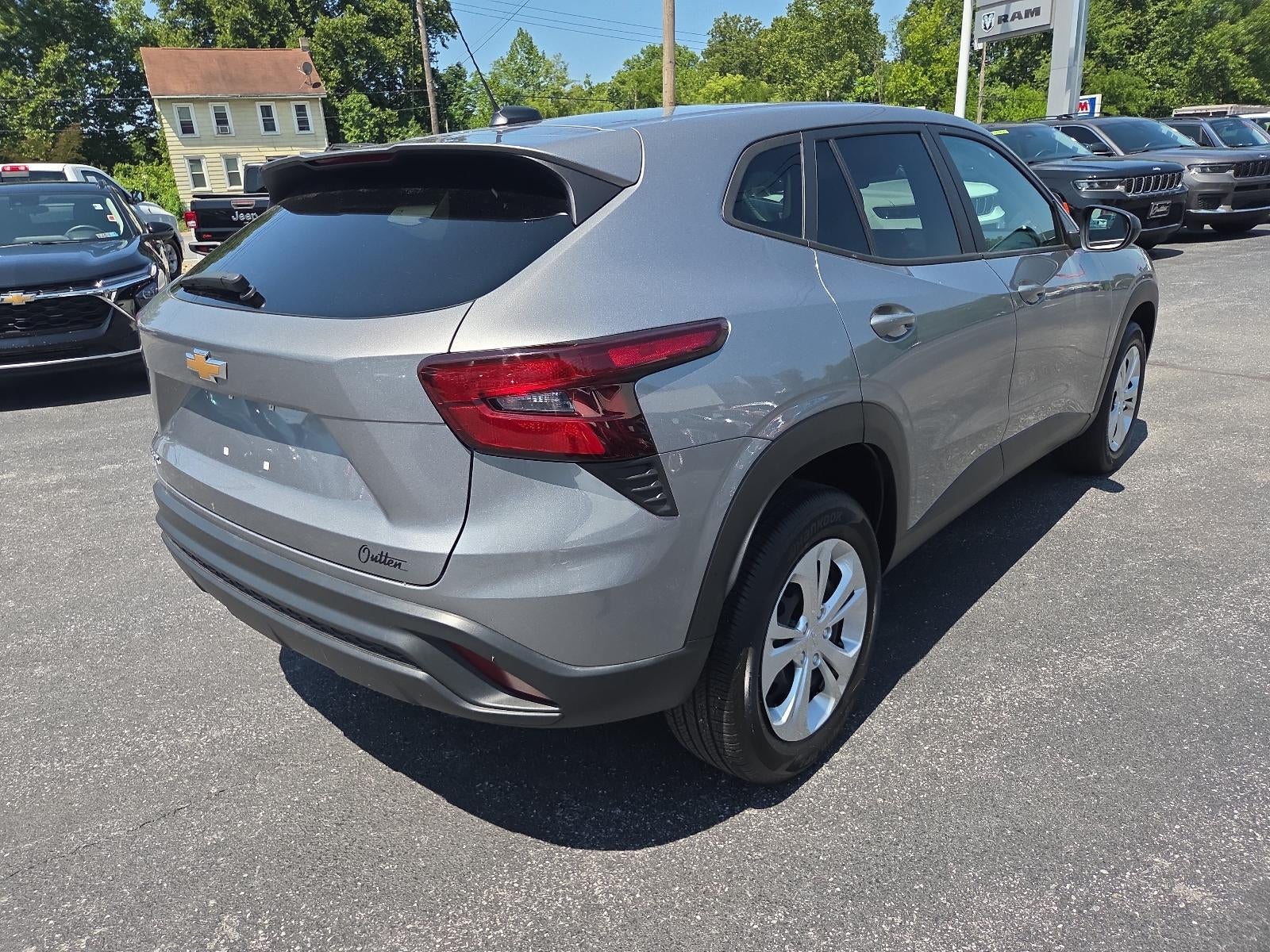 2025 Chevrolet Trax FWD 4dr LS