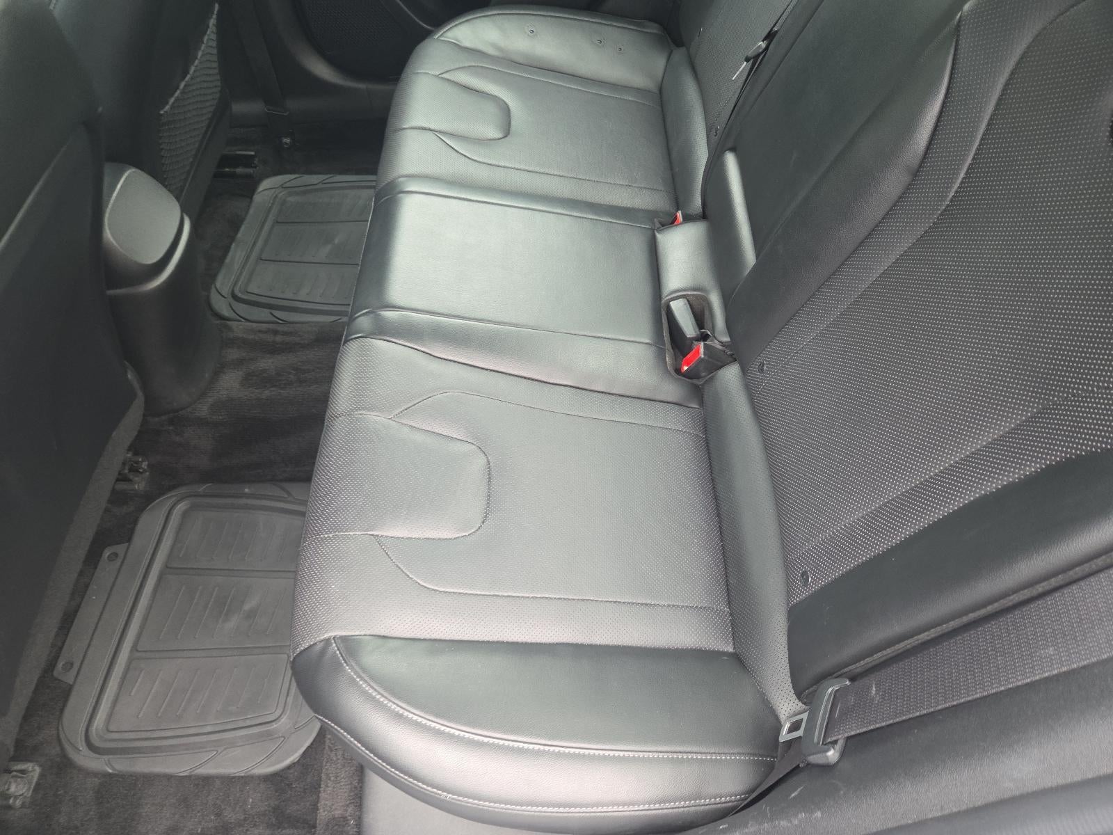 2023 Hyundai ELANTRA Limited IVT
