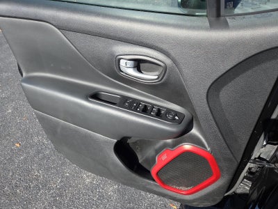 2023 Jeep Renegade Trailhawk 4x4