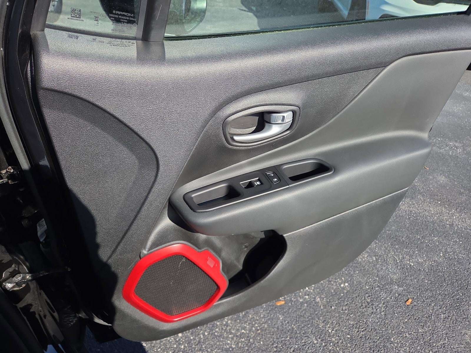 2023 Jeep Renegade Trailhawk 4x4