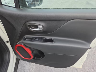 2023 Jeep Renegade Trailhawk 4x4